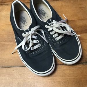 ladies navy blue vans
